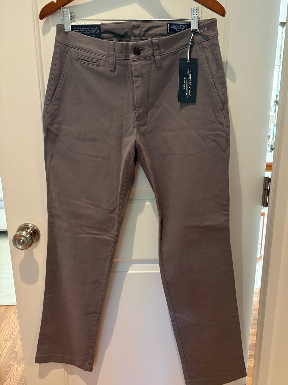 Vineyard Vines Men’s Gray Chino Pants 30 x 32